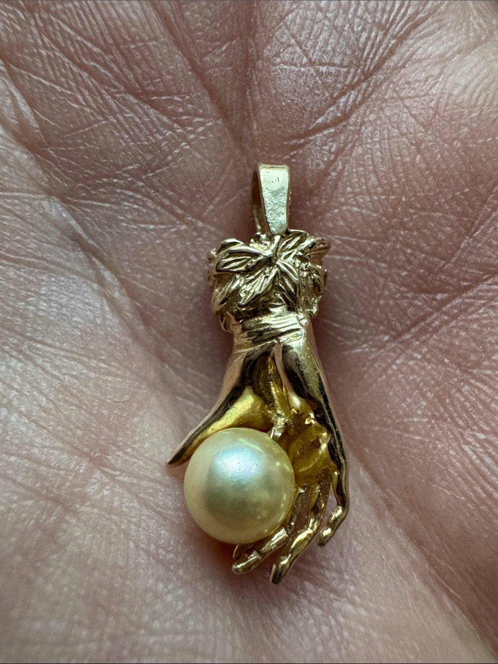 14k Hula Dancer‎ Pearl Pendant